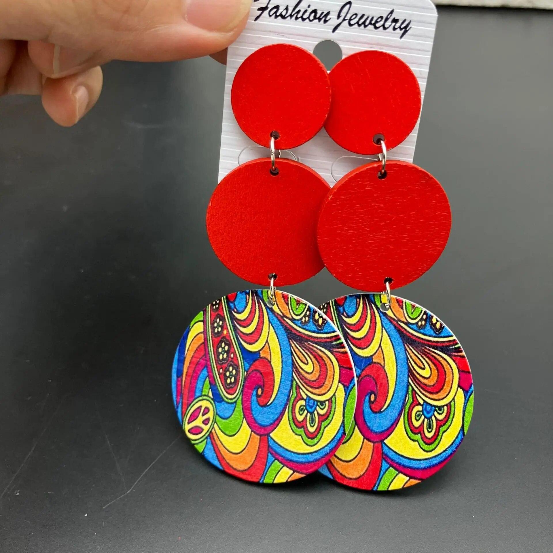 

Новые богемные длинные серьги в Европе и США, преувеличенная индивидуальность, краска для выпечки, цветная полоска, деревянное винтажное кольцо для ушей в этническом стиле, подарок