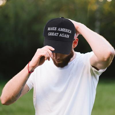 Baseballkappe Buchstabenstickerei Langer Schirm Hohlmaschen 2024 Präsidentschaftswahlkampagne Muster Amerikanische Flagge Kundgebungen Partys Unisex-Kappe