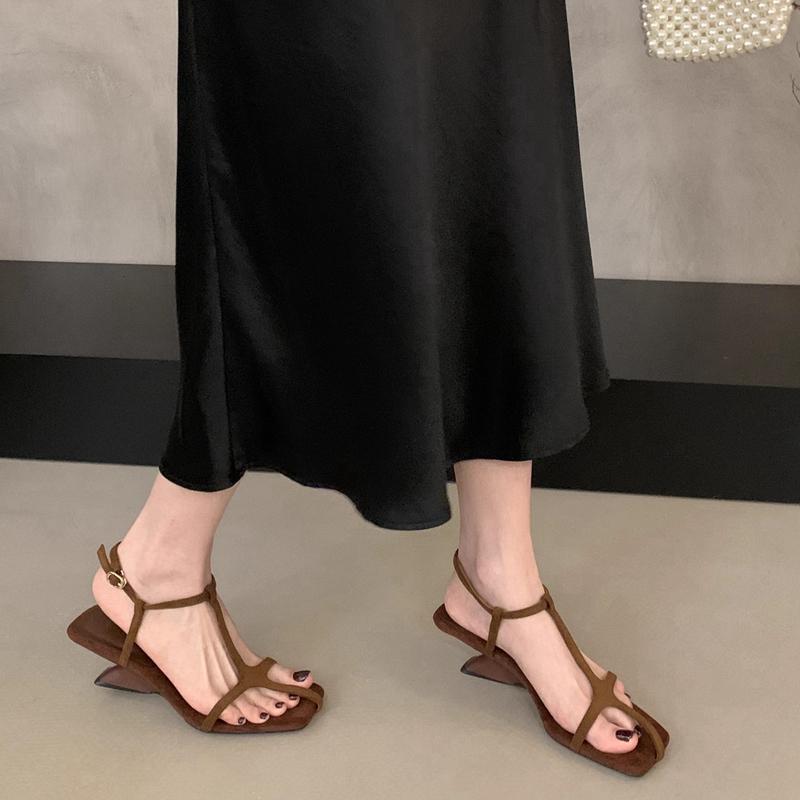 

Fashion SUOJIALUN 2025 Summer New Women Sandal Fashion Narrow Band Ladies Gladiator Shoes High Wedge Heel Outdoor Dress Pumps Sandals 39