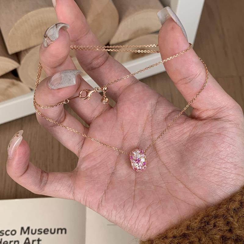 Vintage Antique Rose Manor Full Diamond Passepartout Necklace Chic Pendant Temperament Premium Clavicle Chain