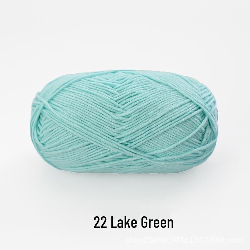 Xue Feier 4-Ply Cute Doll Milk Cotton Combed Yarn for Crochet and Knitted Bags