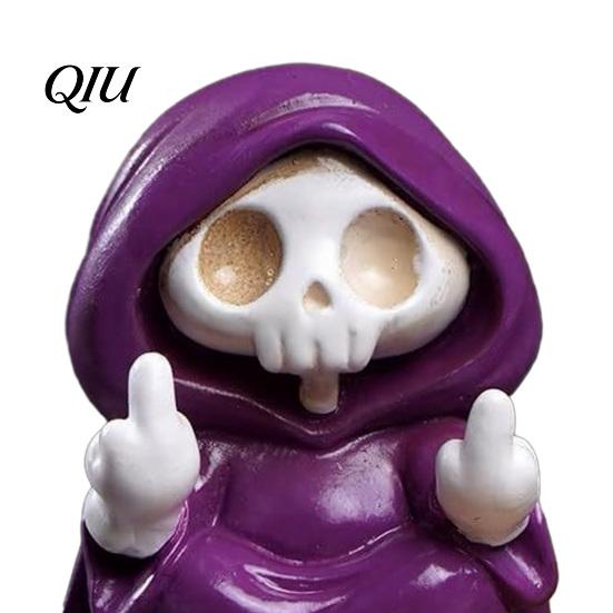 Decorative Skeleton Statue Purple Robe Figurine for Halloween, Middle Finger Resin Ornament Statue, Gothic Walking Dog Sculpture Halloween