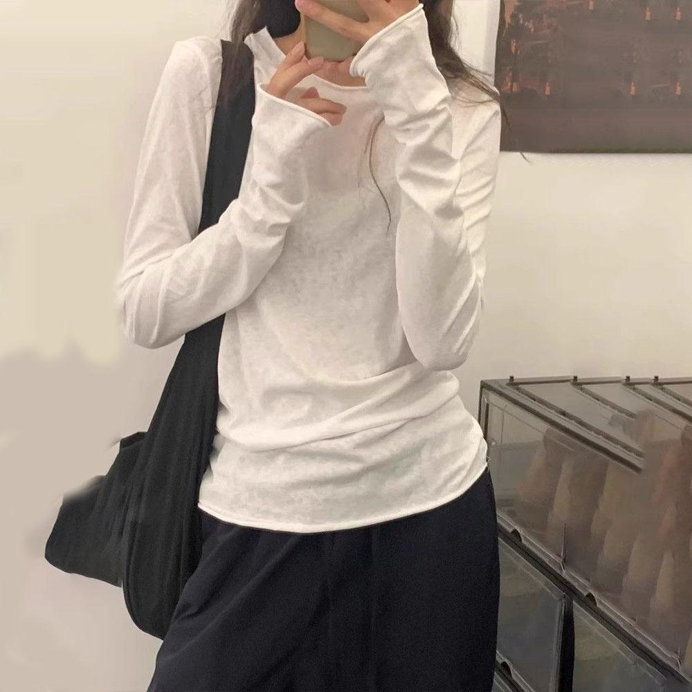 T-shirt Bianca a Maniche Lunghe con Bordo Arrotolato da Donna Sottile e Modellante Maglia di Base Top Semplice e di Alta Gamma