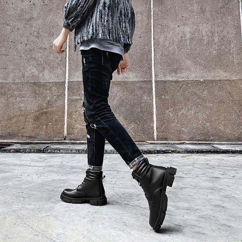 Fashion Autumn and winter men's boots Thick bottomed versatile design style Outdoor motorcycle and Business Office genuine leather shoes