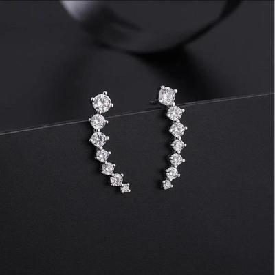 High-End Alloy Ear Cuff: Stylish Stud Earrings for a 7-Piercing Effect