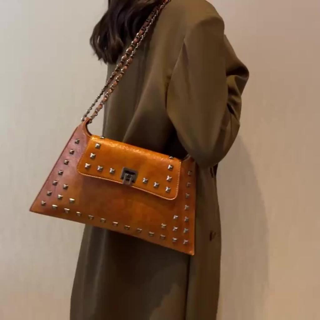 Golden Leather Texture Single Shoulder Casual Women's Hand-held Bag - Vintage Rivets Armpit Slung
