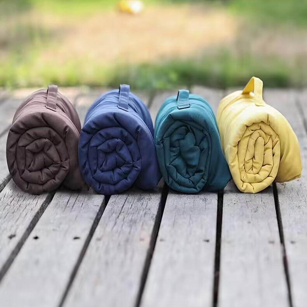 Pet Supplies Pet Pad Warm Dog Kennel Dog Mattress Waterproof Warm Foldable Storage Kennel Dog Pads 