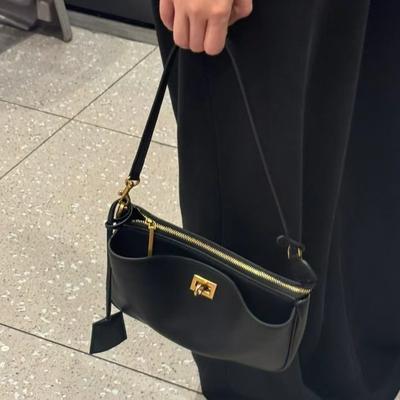 Achseltasche Nischendesign High-End-Gefühl Rindsleder Kleine quadratische Tasche Vielseitig Trend