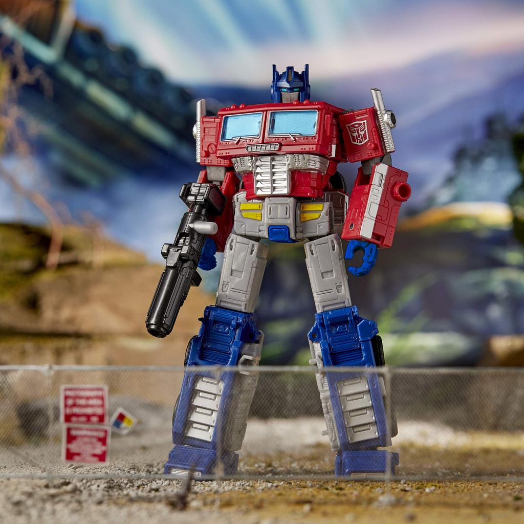Hasbro Collectibles Transformers Generations War For Cybertron Earthrise Leader Optimus Prime -