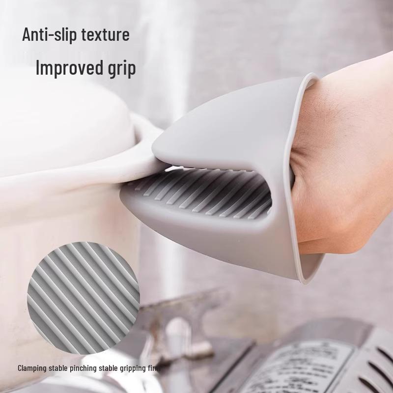 Izolované silikonové chňapky do trouby: Žáruvzdorné rukavice a klipy na kastrol pro pečení a bezpečnost v kuchyni