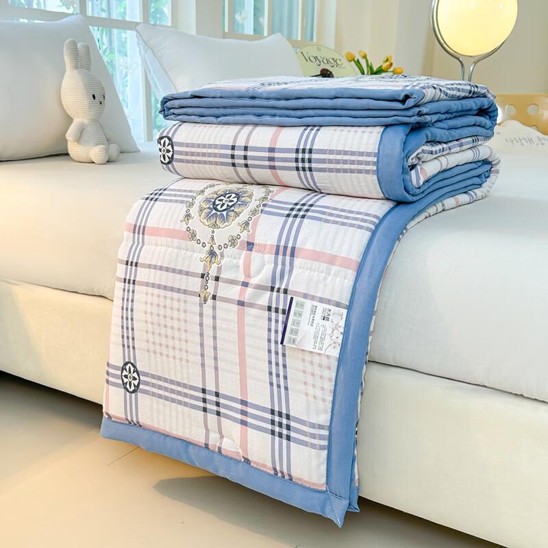 Southern Life Refreshing Cool-Touch Summer Quilt