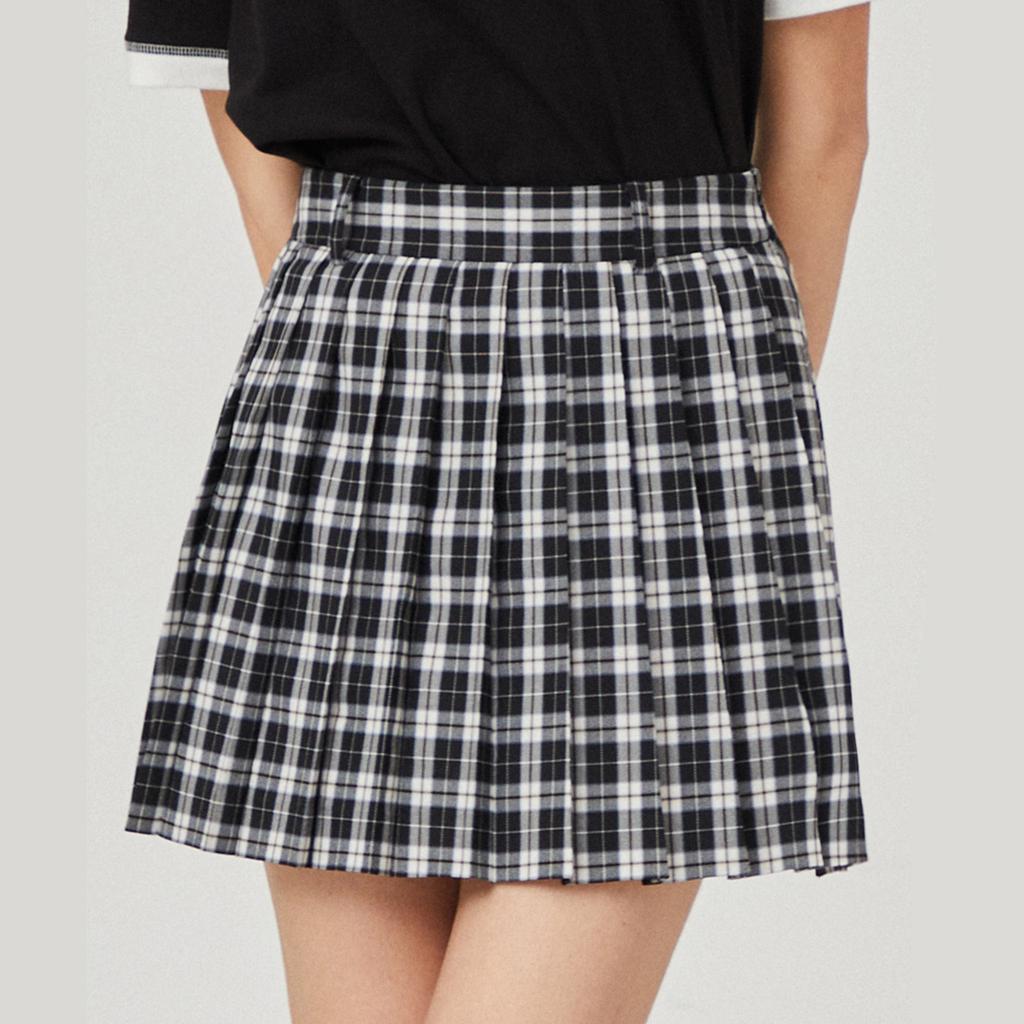 LIKK Pleated Check Skirt (Black)_L4A1-Sk07C