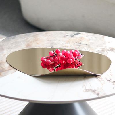 Severský styl Ins Lehký luxusní kovový nepravidelný skládací tác Špičkový stolní kreativní umělecký ovocný talíř Příslušenství