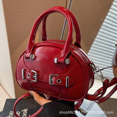 2025 Spring New Simple Hand-held Fashionable Shell Bag Women's Shoulder Bag Korean Version of Underarm Bag Casual Women's Bag