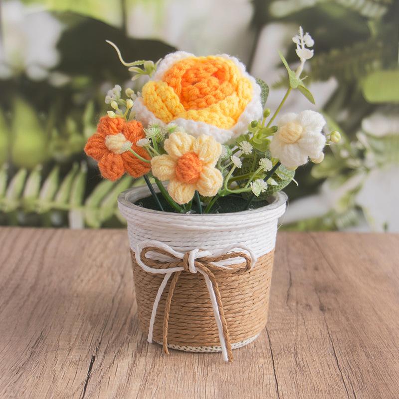 Knitting Crochet Rose Flowers Potted Plants, Mini Cute Home Desktop Decorations and Gifts for Friends, Classmates, Teacher - Christmas, Birthday Gift