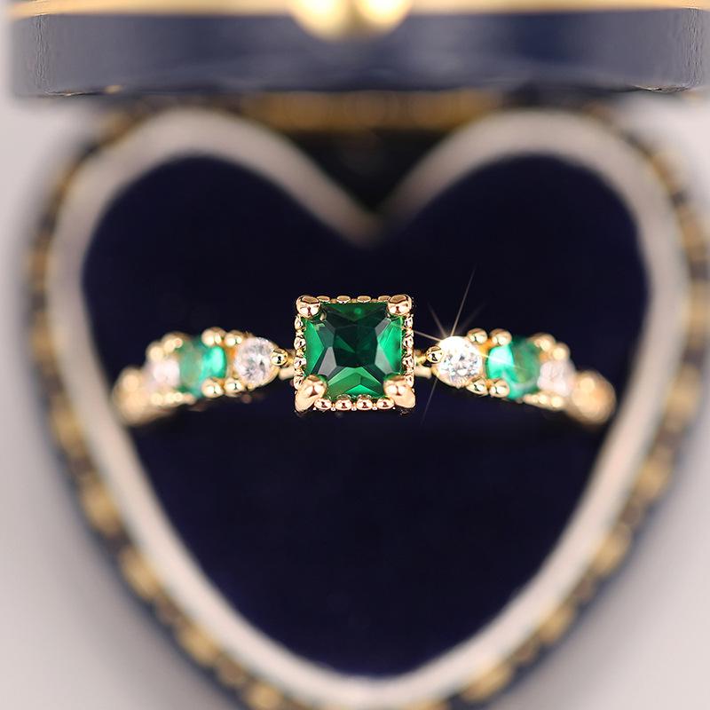 Cao Shi Modern Geometric Ring for Women: Elegant, Minimalist, and Trendy