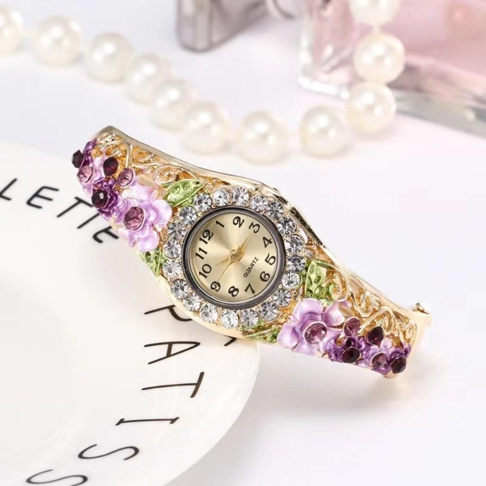 Fashion Retro Design Watches Elegant Flower Diamond Decoration Ladies Clock Casual Quartz Wristwatches Women
