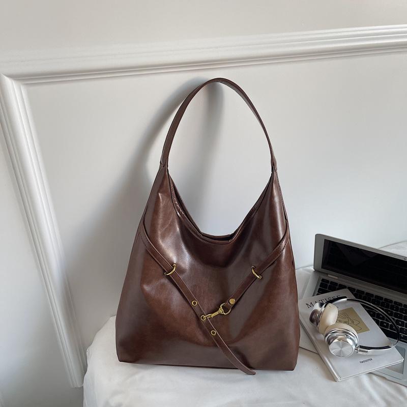 High-value large-capacity bag women's bag autumn new casual backpack women's commuter tote bag