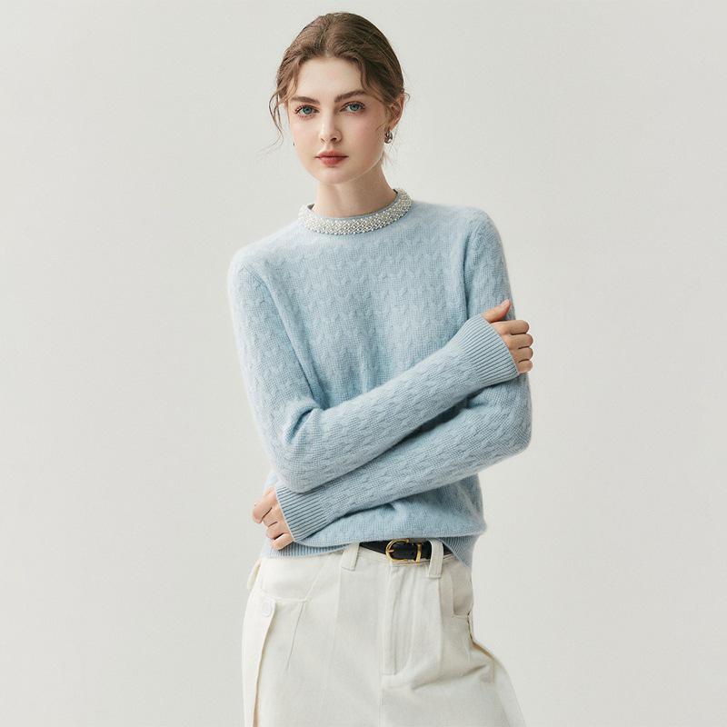 2025 Autumn/Winter Women's Cashmere Knit Top with Handmade Pearl Collar and Fluffy Fleece