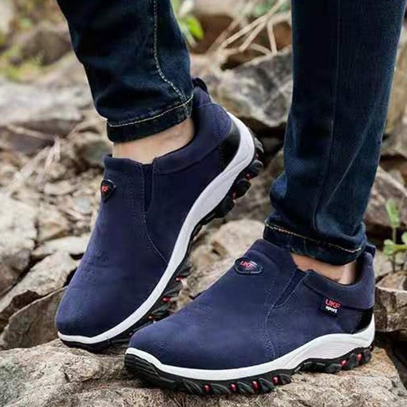 Men Fashion Brand Waterproof Hiking Shoes Leather Outdoor Sneakers for Men Flat Sport Casual Shoes Non-slip Cilmbing Shoes Botas Masculinas Plus Size