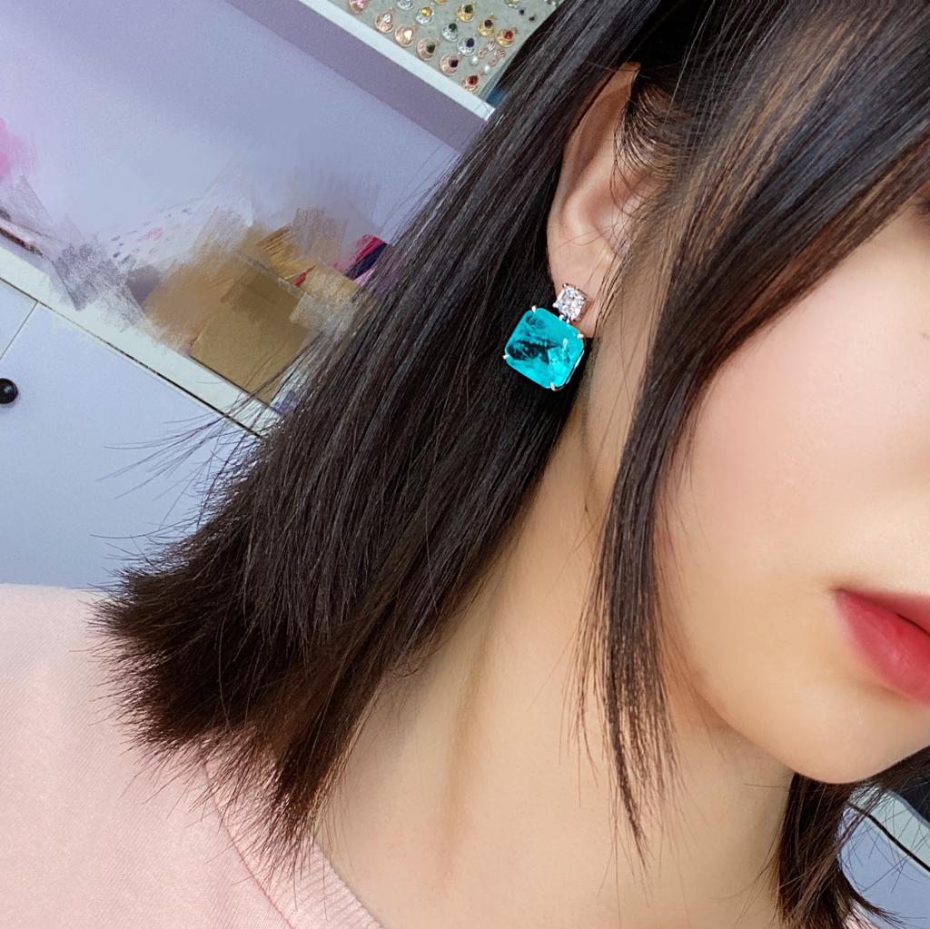 copper Exquisite Blue Paraiba Zircon Earrings for Women Super Flash Temperament Studs Party Birthday Jewelry Gifts
