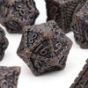 7 Stück braune Fischschuppen-Metallwürfel aus massivem Metall, polyedrisches Würfelset, geeignet für Rollenspiele, RPG-Brettspiele, Kartenspiele