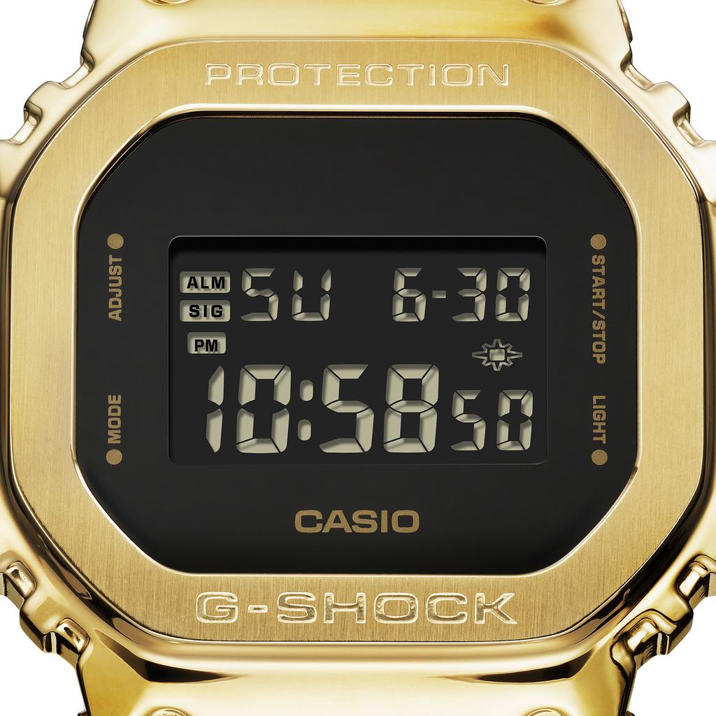 Casio Men's Stainless Steel 200M Water Resistant Shock Resistant Alarm Quartz Watch GM-5600G-9
