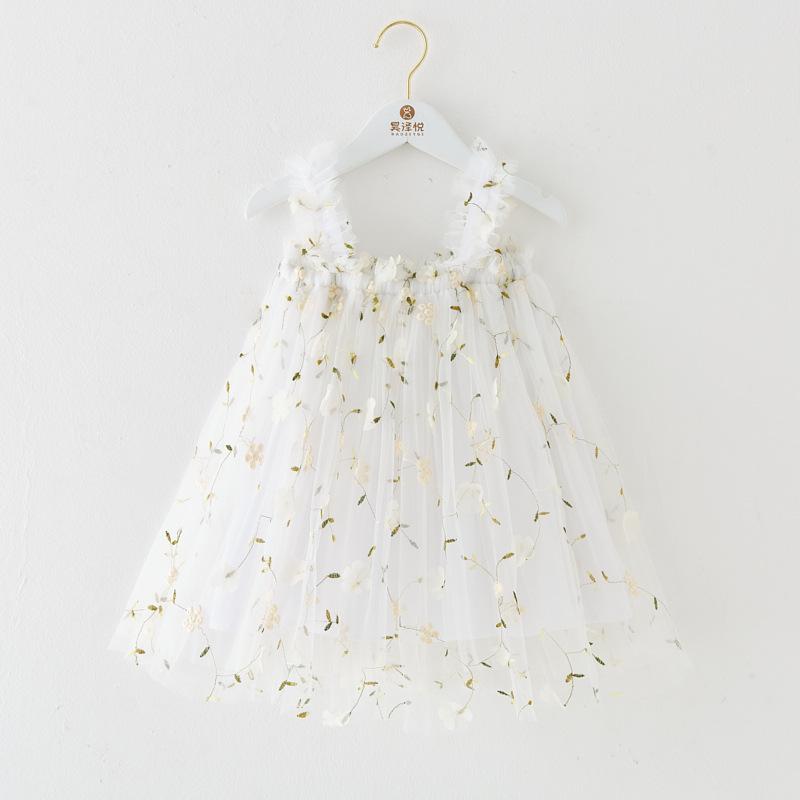 

Нове дитяче плаття Дитяча вишита сукня з метеликами. Мила сукня принцеси. Кошлата спідниця. Сукня для дівчаток. 120cm білий