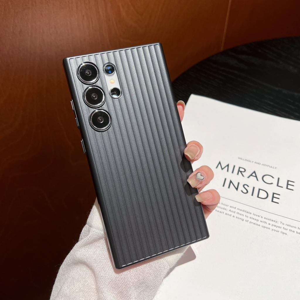 Corrugated grating pattern is suitable for Samsung S26ultra skin-sensitive mobile phone case S24plus anti-drop PC hard protective case S23.