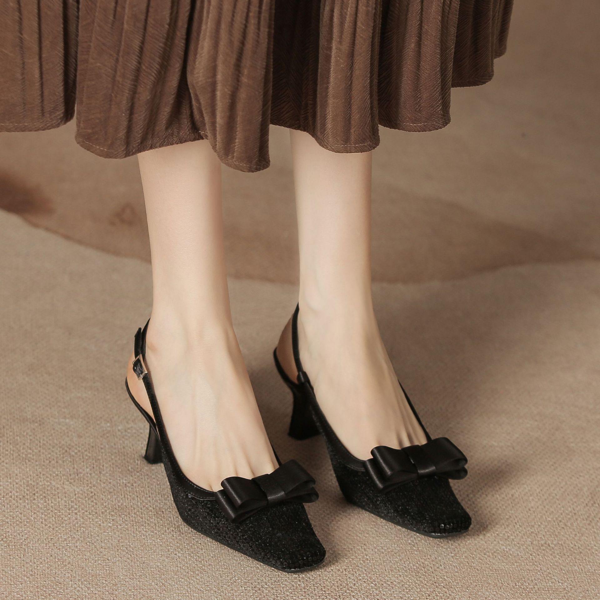 

H838-6 Босоножки на высоком каблуке Half Baotou, женские стельки из овчины с бусинами, пустые сандалии, женская универсальная обувь для детей 34