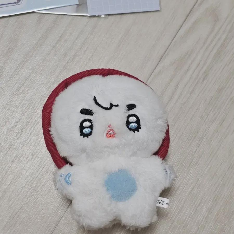 

Seventeen Escoops 10cm Doll Ropptatu