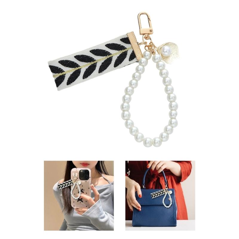 Delicate Beaded Keychain Pearls Alloy Keyring Women Accessory Suitable for Handbags and Daily Use Items