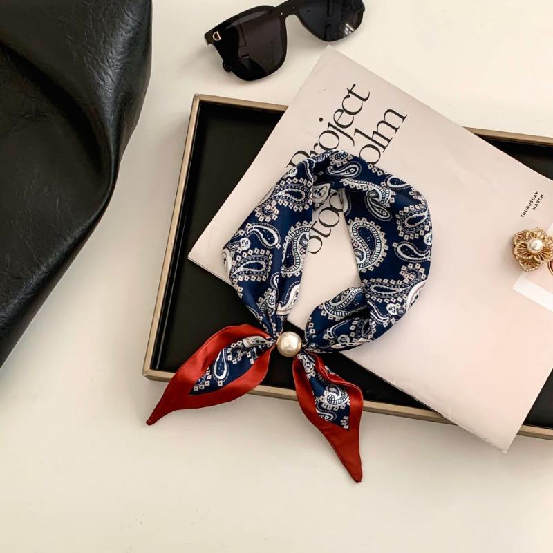 Cashew flower silk scarf new lazy collarbone chain neck protector scarf scarf pearl necklace magnetic buckle silk scarf