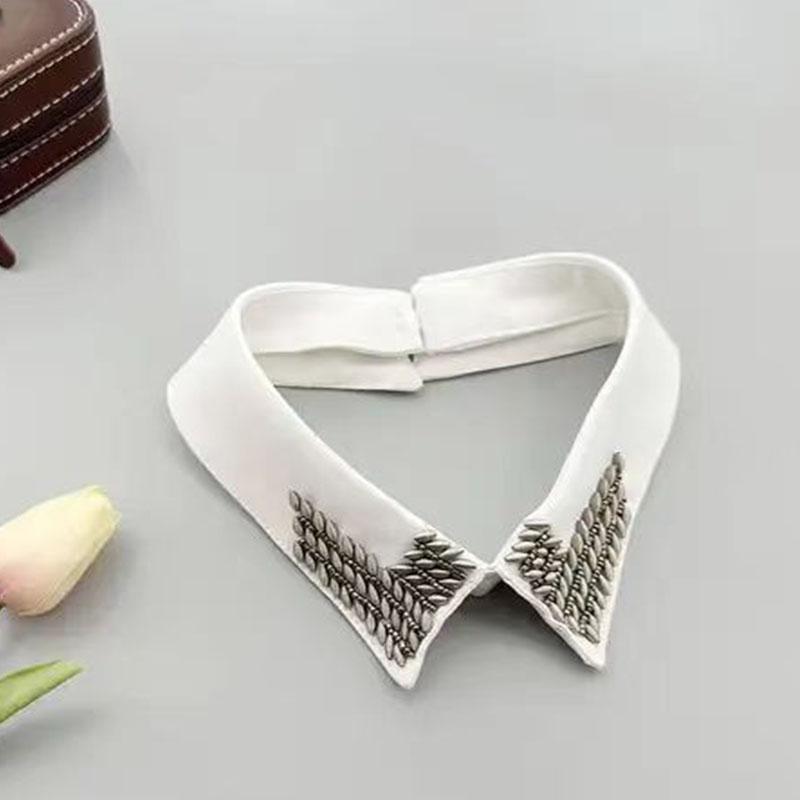 Retro Rhinestone False Collar Neckline Women Lapel Fake Collar Woman Embroidery Removable Detachable Tie Clothing Accessories
