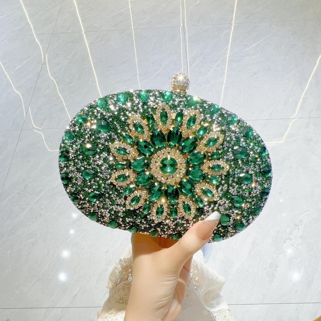 Europäische und amerikanische Retro-Clutch mit Diamanten: Elegante Prinzessinnen-Handtasche für Bar, KTV-Party oder Abendessen.