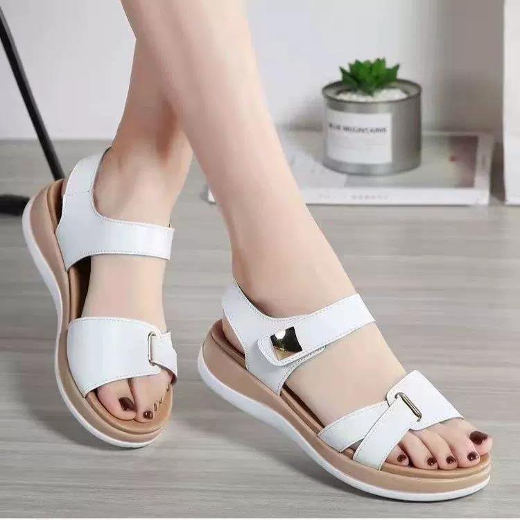 Soft Leather Sandals Women's Summer Flat-bottomed Fashion Outer Wear Non-slip Casual Sandals and Slippers Mid-heel Women's Shoes