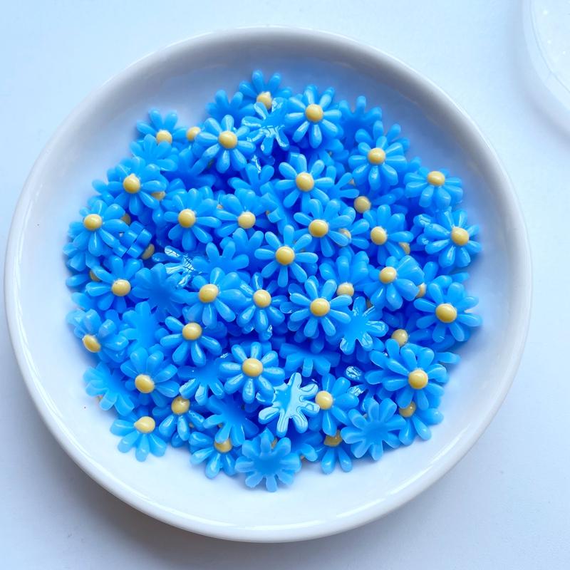 50Pcs New Cute Mini Chrysanthemum Flat Back Resin Cabochons Scrapbooking DIY Jewelry Craft Decoration Accessorie