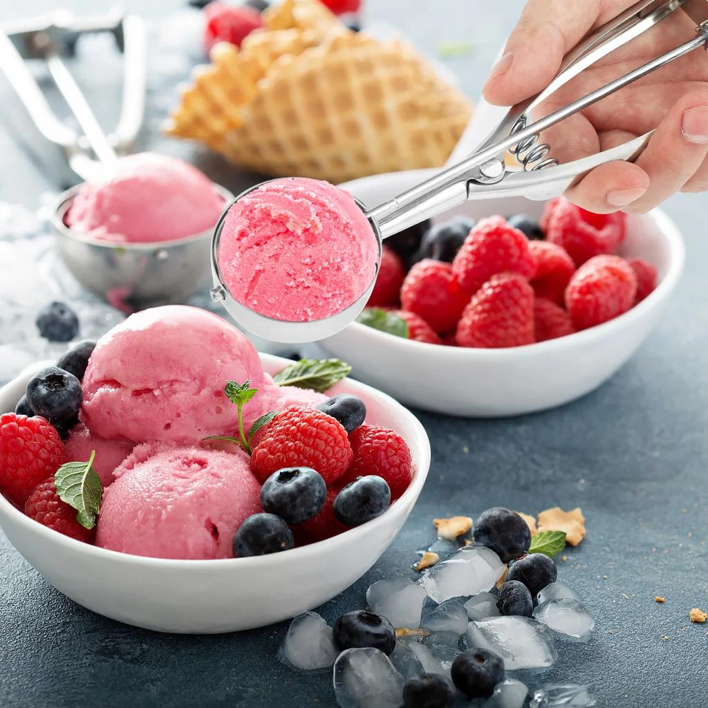 3Pcs Ice Cream Scoop Stainless Steel Cookie Scooper Ice Cream Scoops 3 Size Multifunctional Scooper for Baking Meatball Muffin