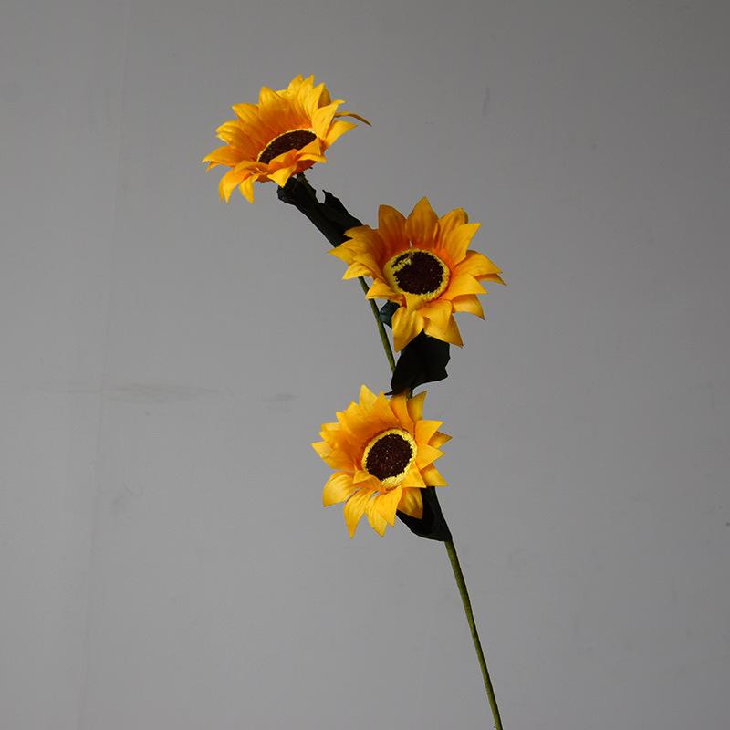 10pcs Artificial Oil Painting Style Sunflowers Silk Fake Flowers Hotel Decor Retro 3 Heads Sunflower Branches Simulated Flower