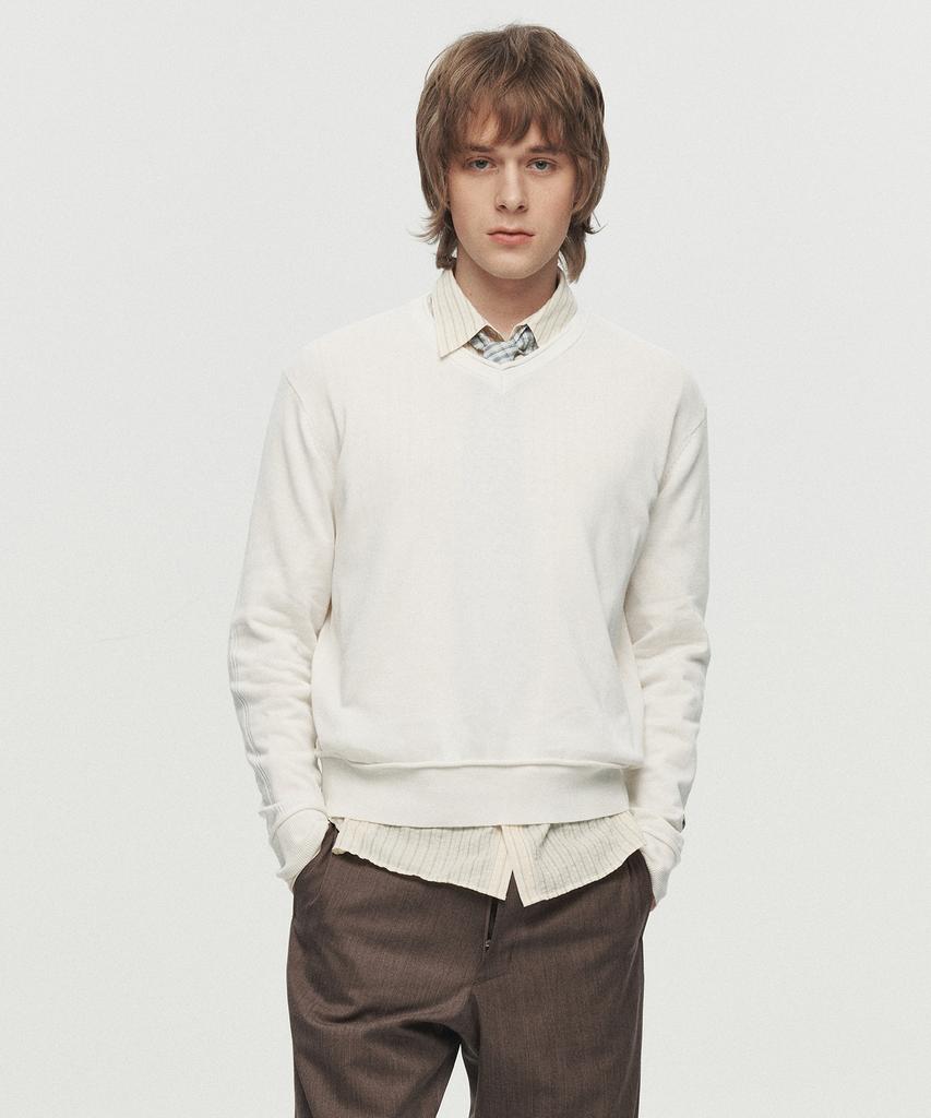 Hoite Niel Cotton V-Neck Knit (Off White)