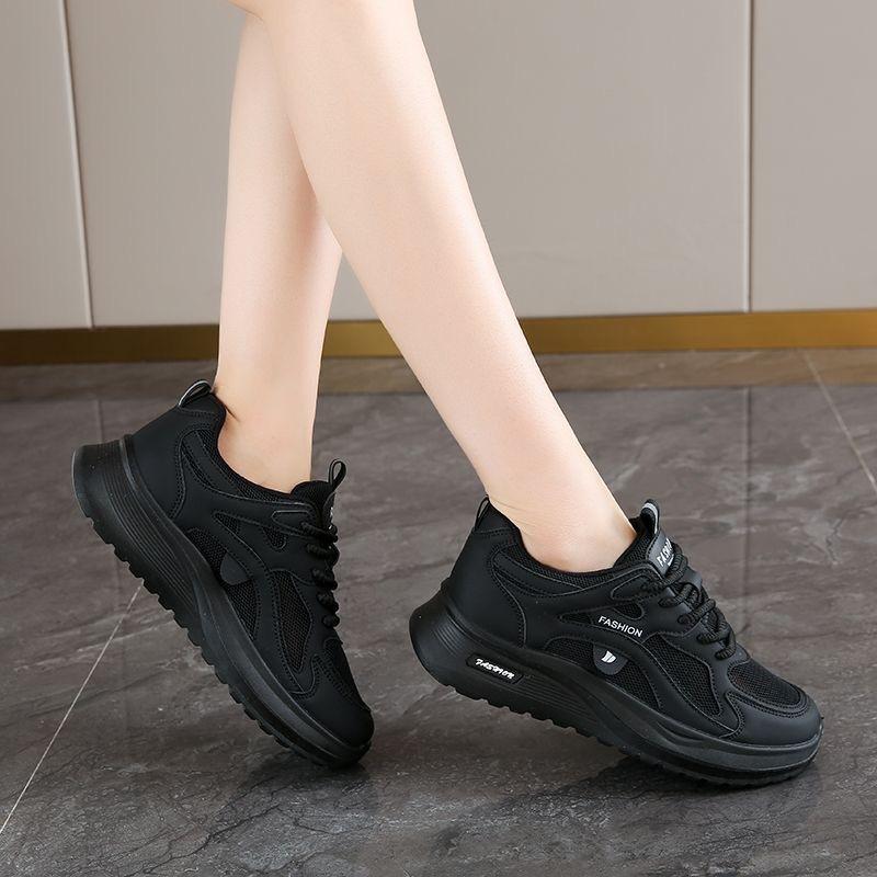 Schwarze Dad-Schuhe mit weicher Sohle für Damen im Sommer 2025, atmungsaktive und ermüdungsfreie Sportschuhe für Damen