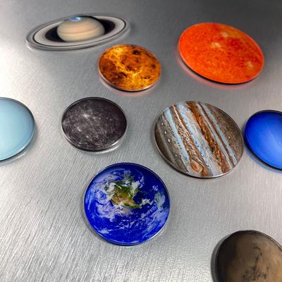 9 adet Yaratıcı Gezegenler Evren Buzdolabı Magnetleri Sevimli Astronomik Öğretim Araçları Magnetler Buzdolabı Po Mesaj Dekoratif
