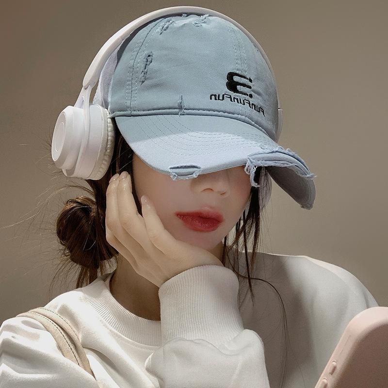 Contemporary Soft Womens Top Baseball Cap With American Alphabet Embroidery