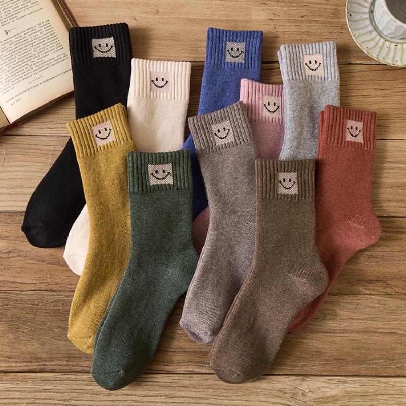 Women's Thickened Terry Socks - Anti-pilling, Non-slip, Mid-calf, Warm Autumn/Winter Floor Socks