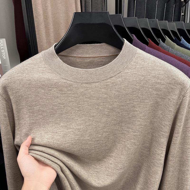 Men's Wool Round Neck Sweater - Long Sleeve, Casual, Versatile Knitwear for Spring and Autumn.