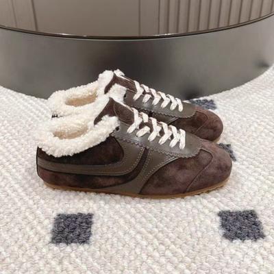 4cm kleine Innenhöhe Erhöhung braun retro Damen neue Herbst und Winter Samt lässige Sports Board Schuhe