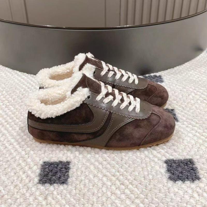 4cm small inner height increase brown retro women's new autumn and winter velvet casual sports board shoes