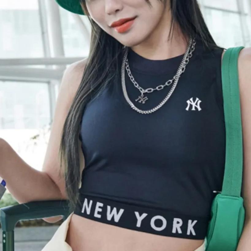 New MLB Base Logo Tank Tops Women's Black 3FTK08023-50BKS