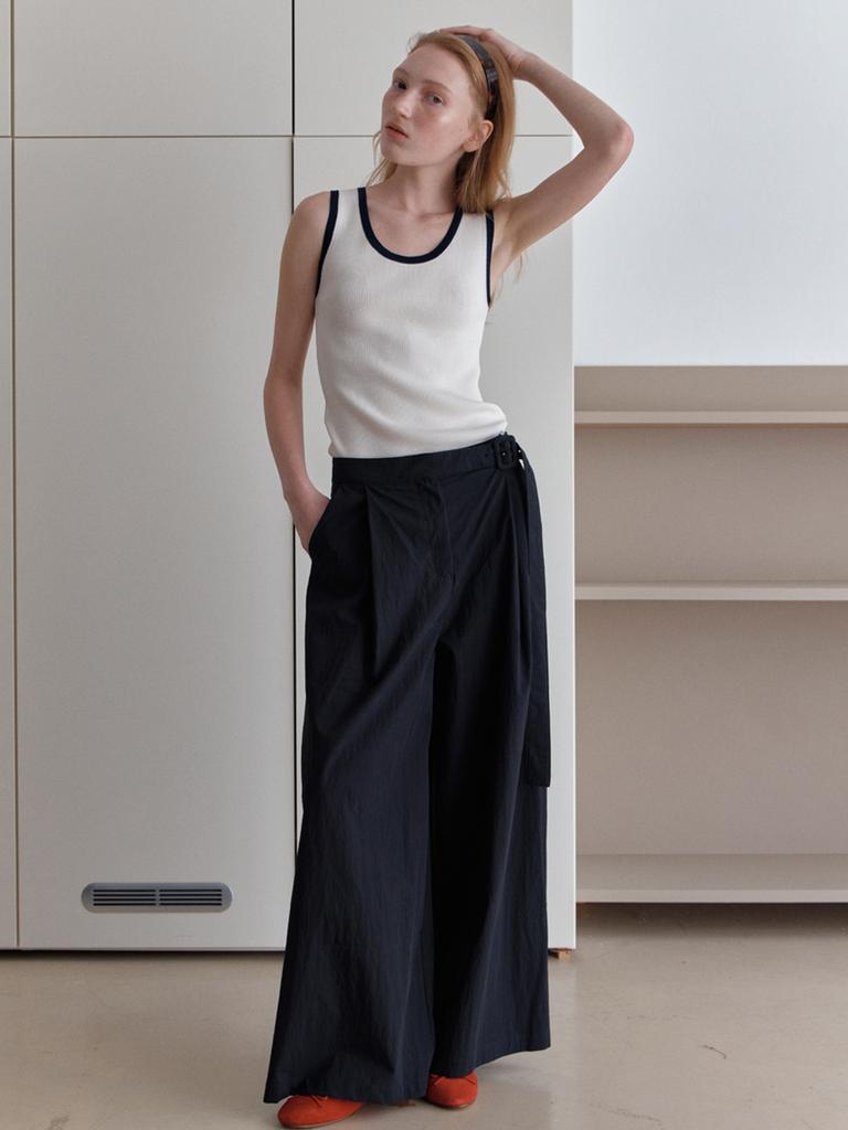 Elssibeui Color Block Sleeveless Knit Top_Ivory