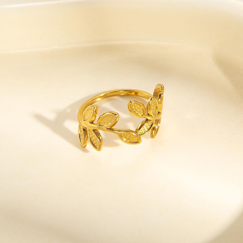 European-American Geometric Gold-Plated Stainless Steel Open Ring for Women